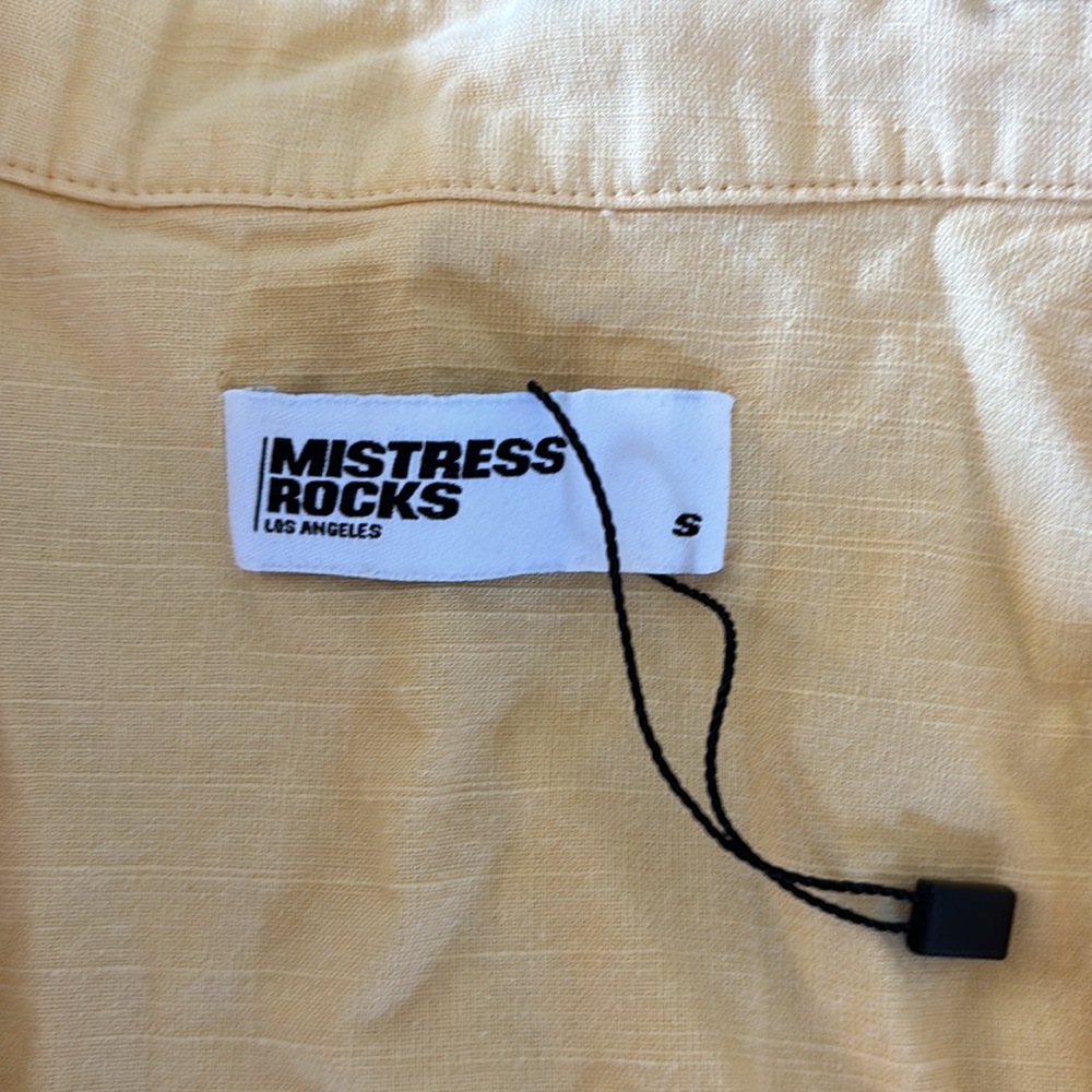Mistress Rocks Yellow Button Up - Picture 2 of 3